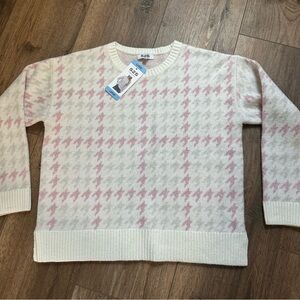 NWT! 525 America Cozy Pink and Cream Sweater, Houndstooth Pattern, Winter, Large